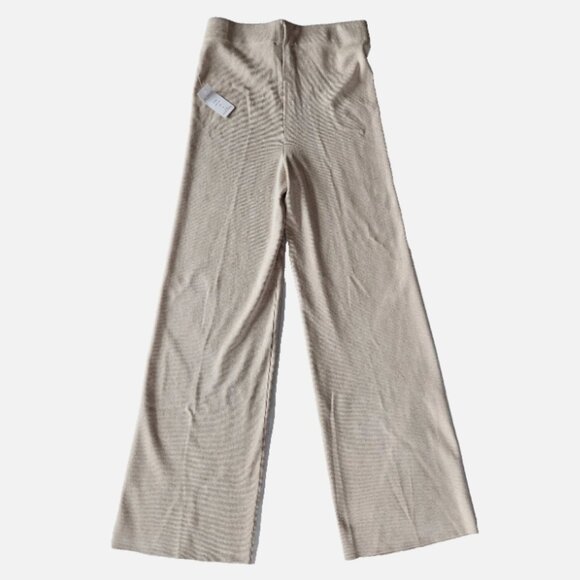 Pink Rose 2-Piece Vest/Pants Loungewear Knit Set Sz M Light Beige NWT - Picture 11 of 14